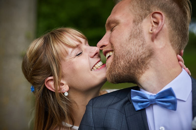 Hochzeitsfotograf Herford. Emotionale Hochzeitsfotos, Paarfotos, Hochzeitsreportagen. Herford, Bünde Bielefeld, OWL, NRW, Osnabrück, Paderborn und weltweit!