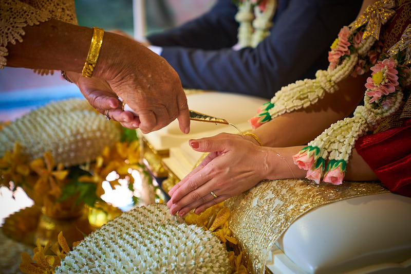 Hochzeitsfotograf Herford. Emotionale Hochzeitsfotos, Paarfotos, Hochzeitsreportagen. Herford, Bünde Bielefeld, OWL, NRW, Osnabrück, Paderborn und weltweit!