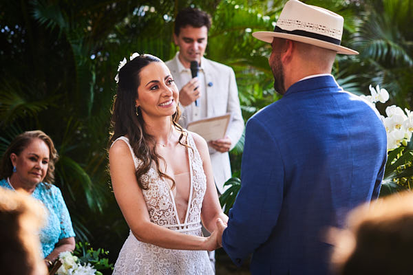 Hochzeitsfotograf Herford. Emotionale Hochzeitsfotos, Paarfotos, Hochzeitsreportagen. Herford, Bünde Bielefeld, OWL, NRW, Osnabrück, Paderborn und weltweit!