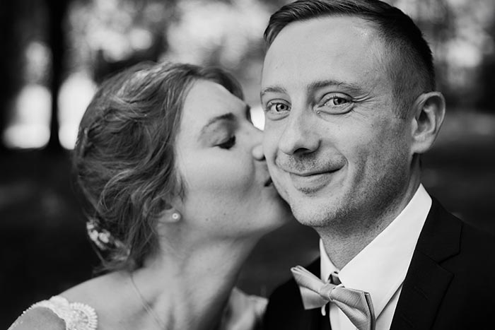 Hochzeitsfotograf Herford. Emotionale Hochzeitsfotos, Paarfotos, Hochzeitsreportagen. Herford, Bünde Bielefeld, OWL, NRW, Osnabrück, Paderborn und weltweit!